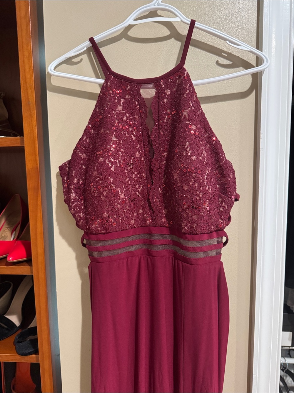 Elegant Lace Halter Maxi Dress in Wine